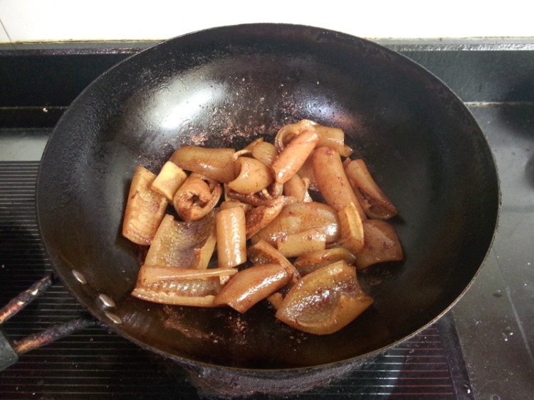 肉皮卤蛋步骤6