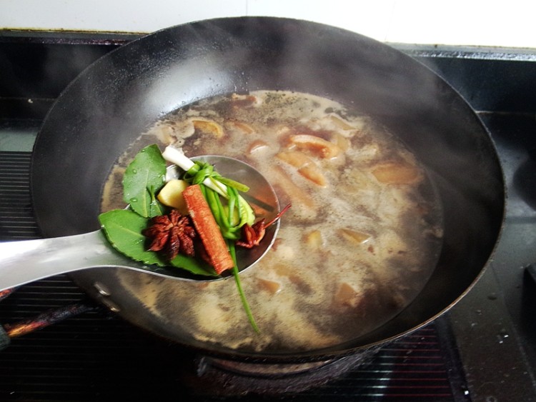 肉皮卤蛋步骤7