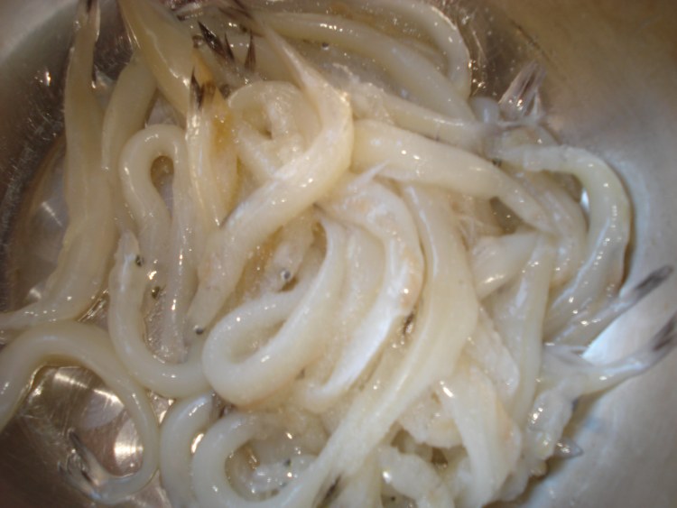 软炸银鱼步骤2