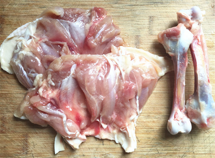 橄榄菜四季豆炒鸡肉步骤2