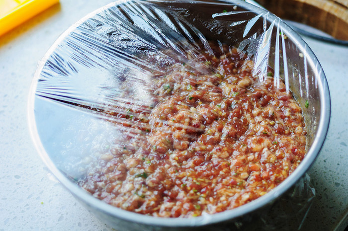 豆角肉馅饺子步骤6