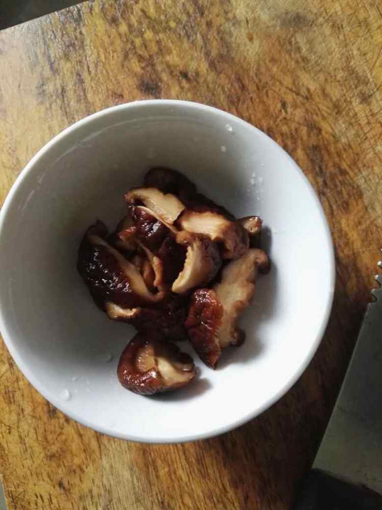 干烧蹄筋步骤7