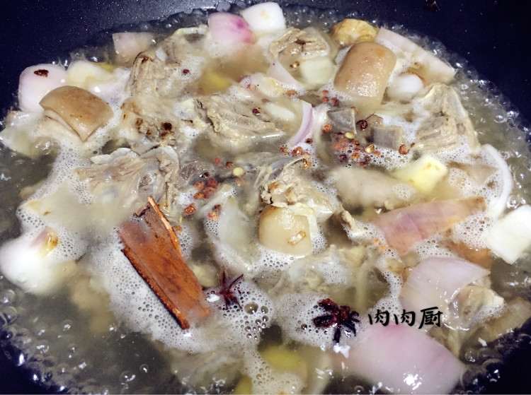 白萝卜羊肉煲步骤6
