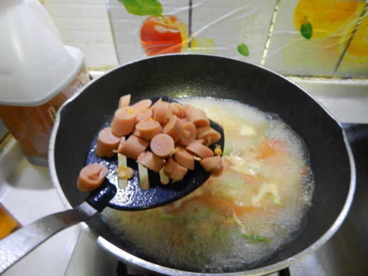 西红柿芦笋肉片汤步骤13