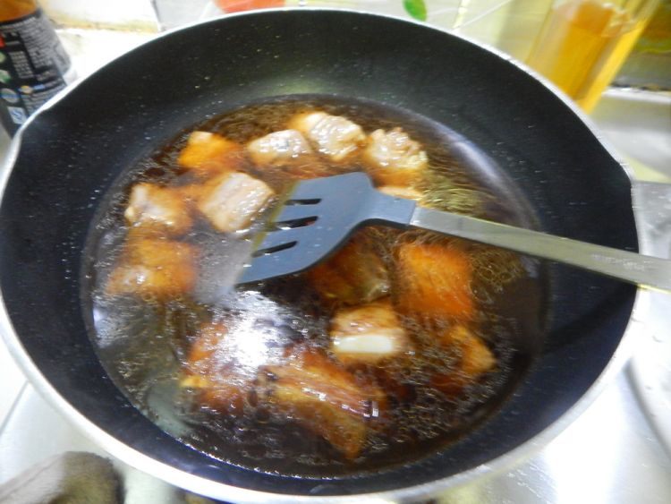 西兰花烧排骨步骤9