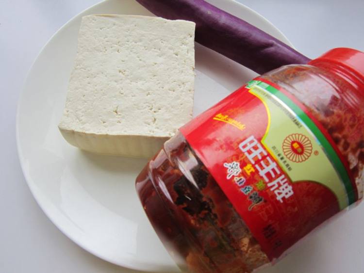 豆腐茄子煲步骤1