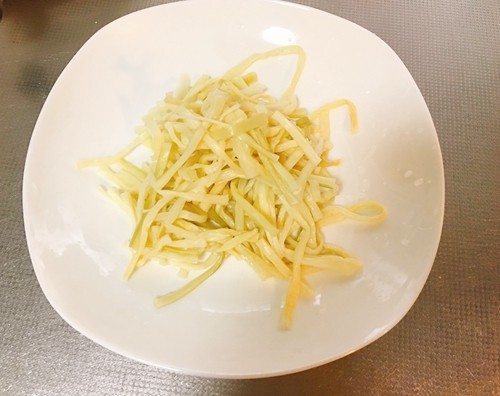 青椒酱拌仔鸡步骤6