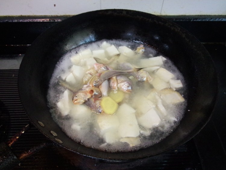 梅童鱼豆腐汤步骤6