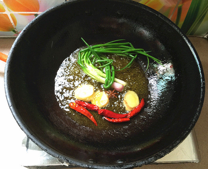 萝卜烧牛腩步骤5