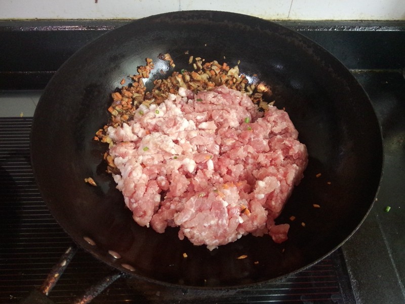 翡翠大白菜肉馅饺子步骤5