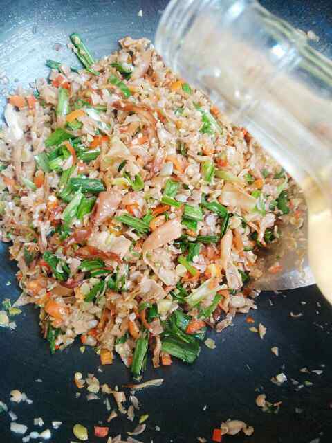 酸扁豆烩熏肠衣步骤12