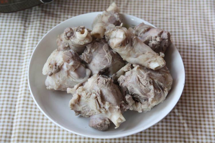 羊腿萝卜汤步骤5