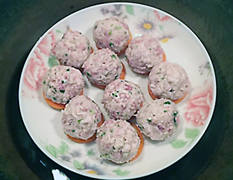 蒸藕末肉丸子步骤8
