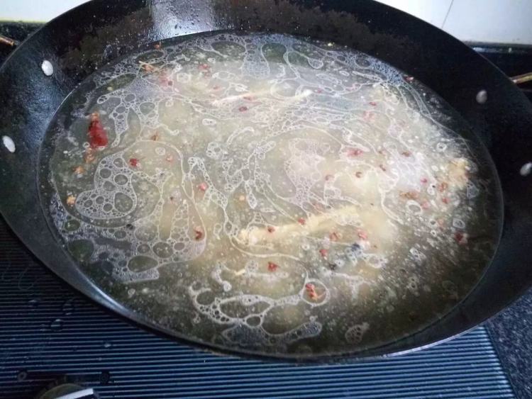 野生菌炖鸡汤步骤4