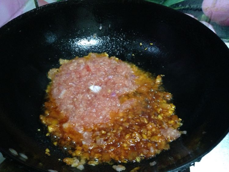 鲜虾培根番茄意面#百步骤9