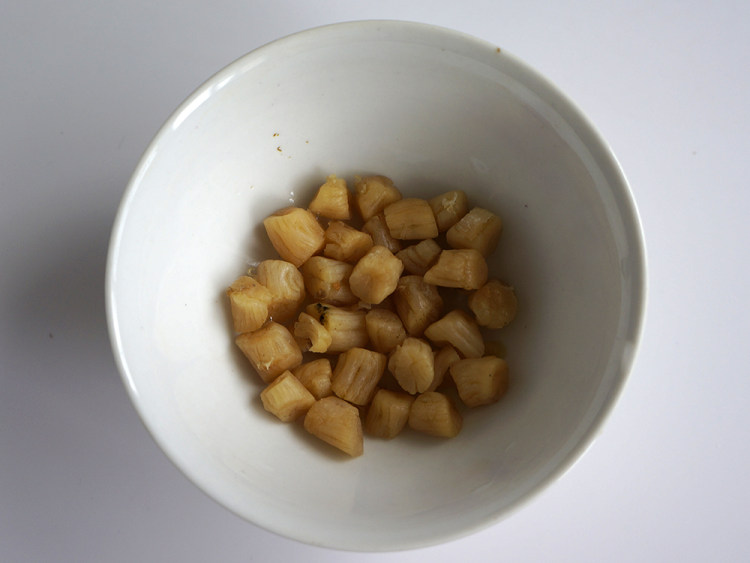 干贝肉丁酿豆腐步骤4