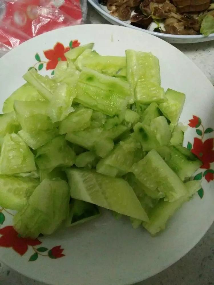 凉拌黄瓜海蜇#本味家步骤2