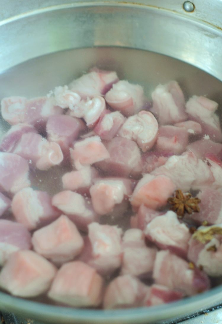 原汁五花肉#本味家乡步骤1