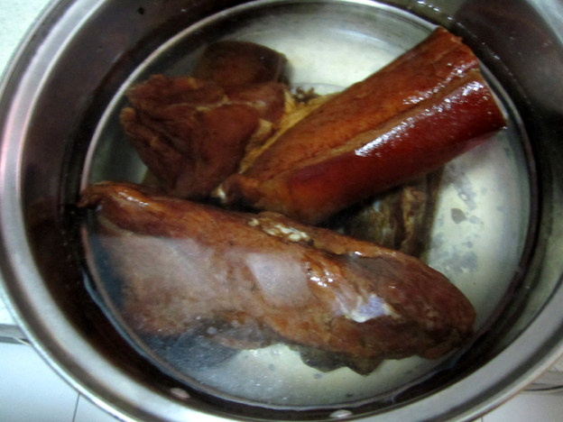 砂锅腊肉炒山药#本味步骤1