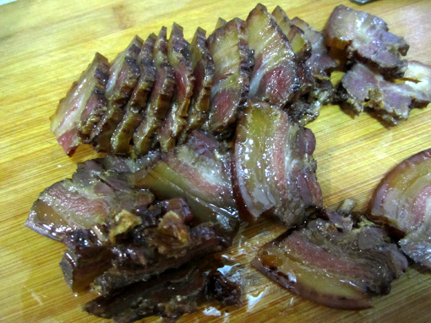 砂锅腊肉炒山药#本味步骤4