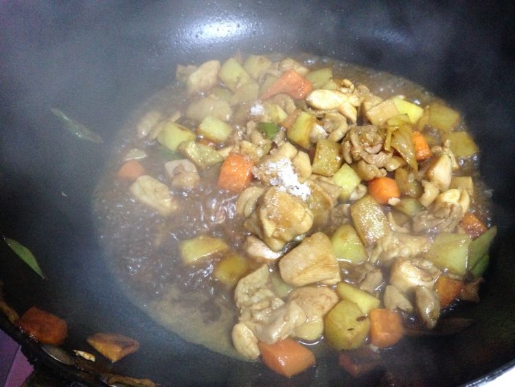鸡丁炒土豆步骤11