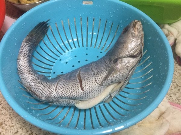 红烧鮸鱼步骤1
