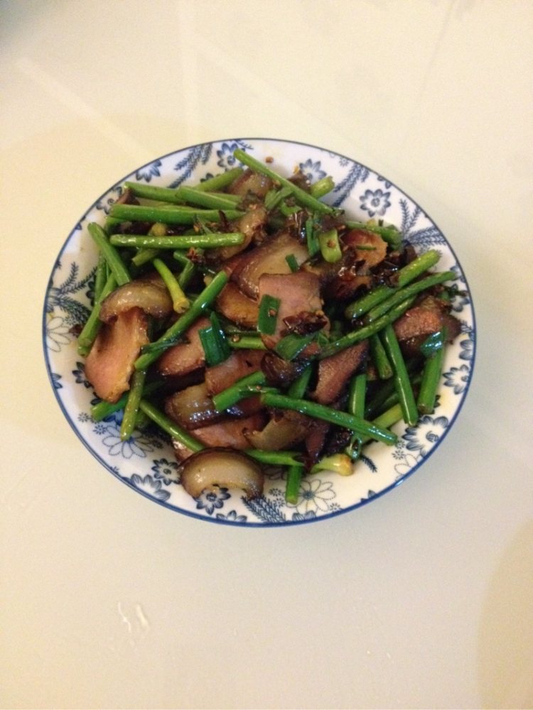 蒜心炒腊肉步骤10