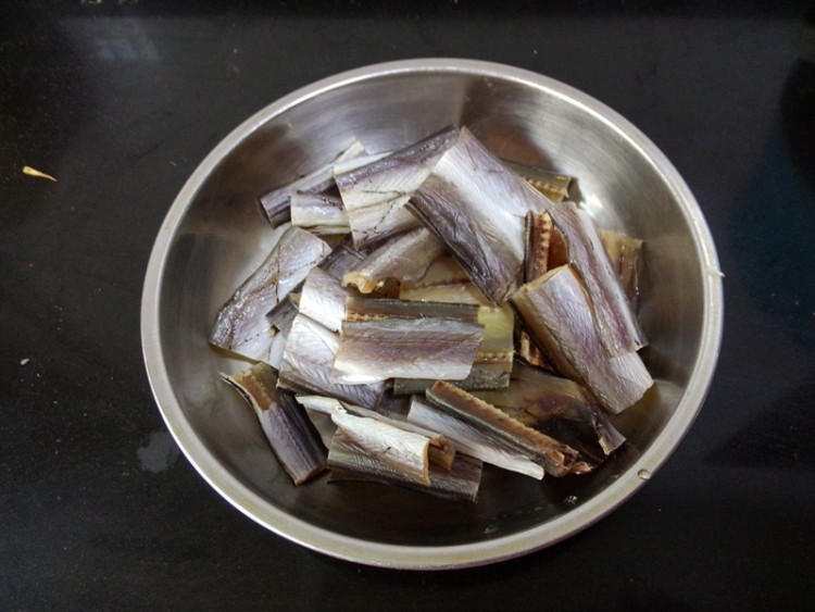砂锅海鳗鱼干煲步骤2