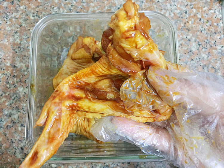 柱候酱烤鸡翅步骤4