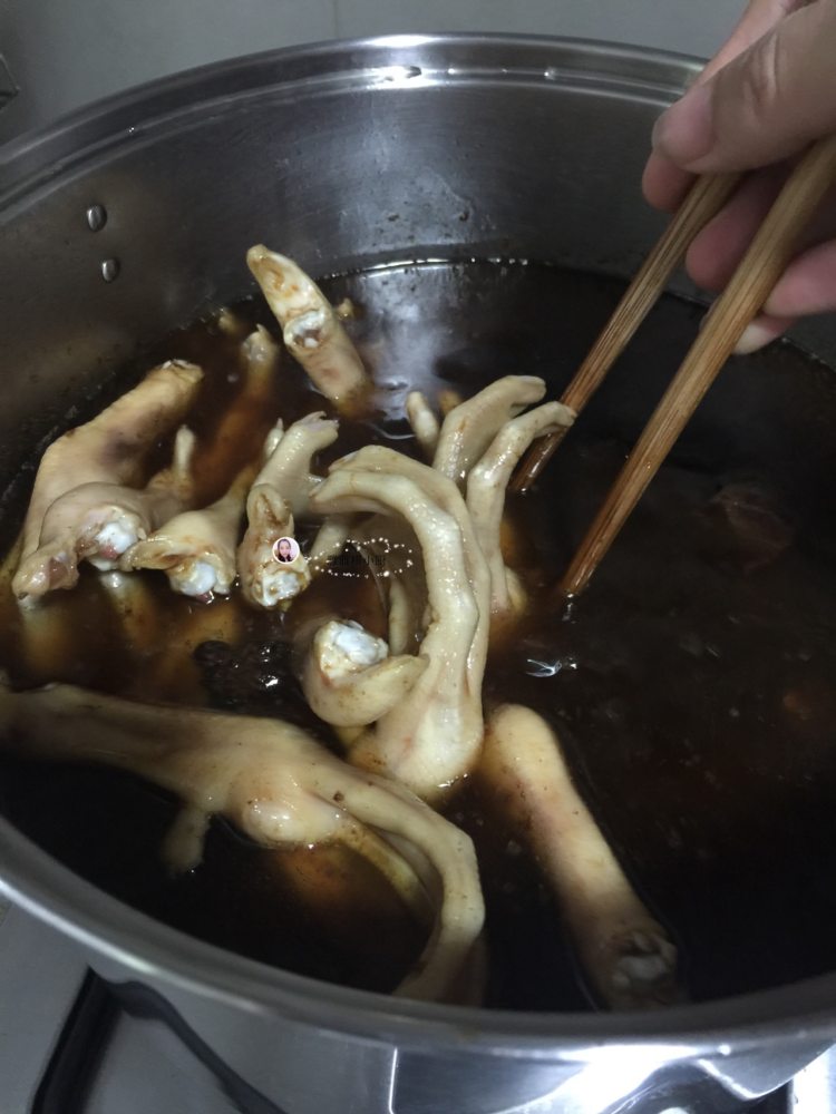 潮汕卤味-卤鸭脚步骤4