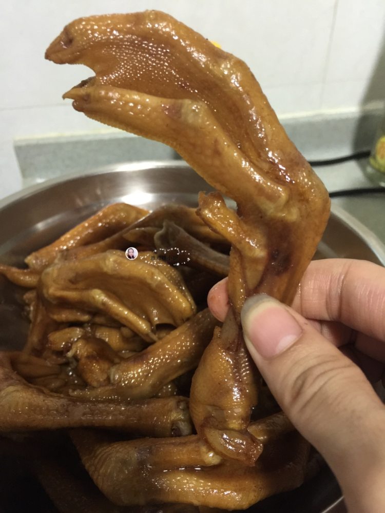潮汕卤味-卤鸭脚步骤11