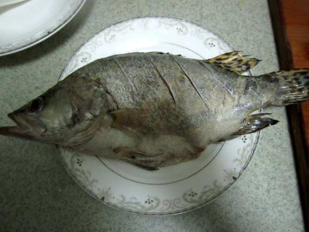 干锅臭鳜鱼步骤1