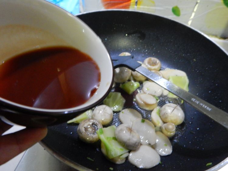 茄汁西兰花步骤4
