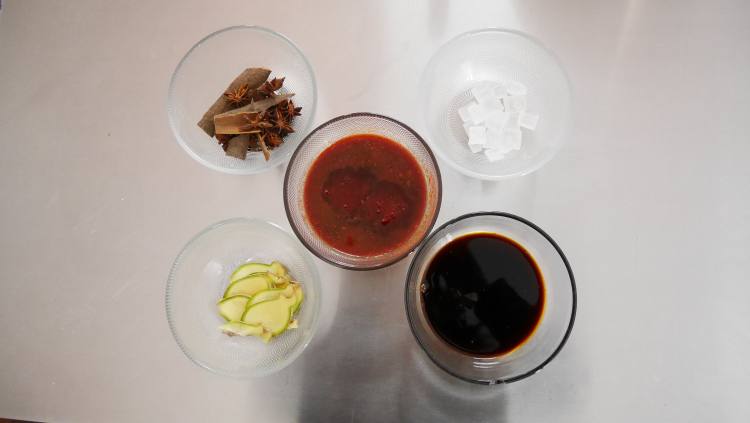 年菜：南乳茴香麻鸭，步骤2