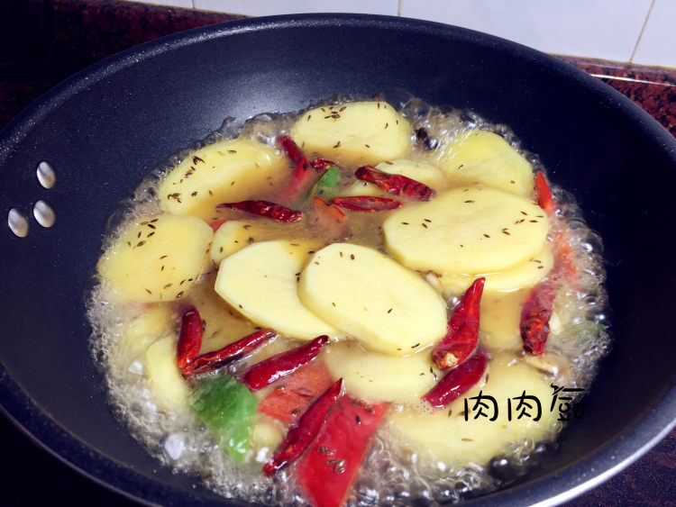 孜然土豆片步骤5