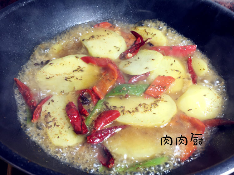 孜然土豆片步骤6