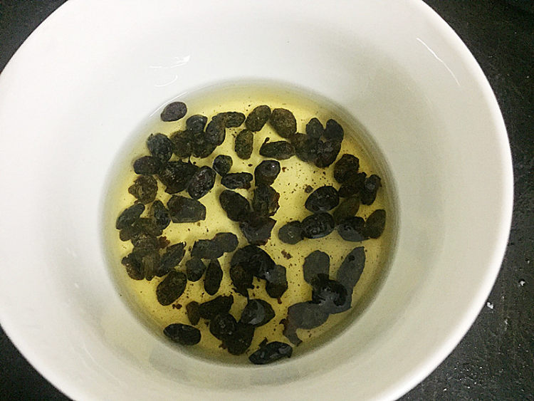 蒜蓉豆豉炒豆角步骤4