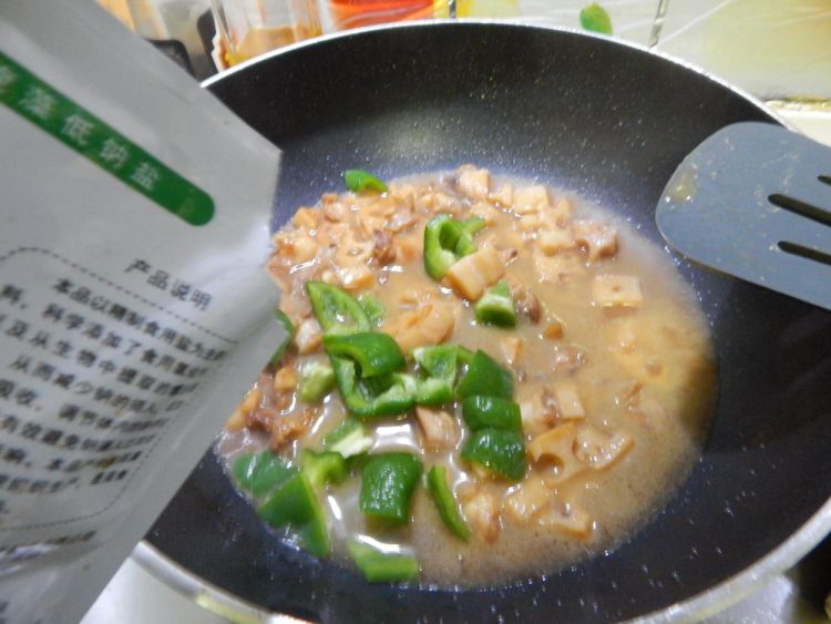 藕丁烧鸡软骨步骤11