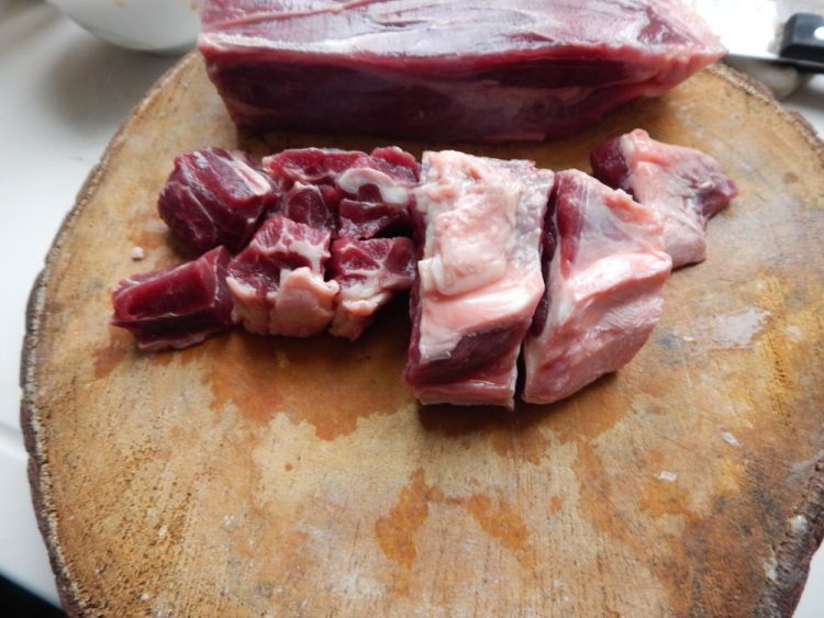 杏鲍菇烧牛肉步骤1