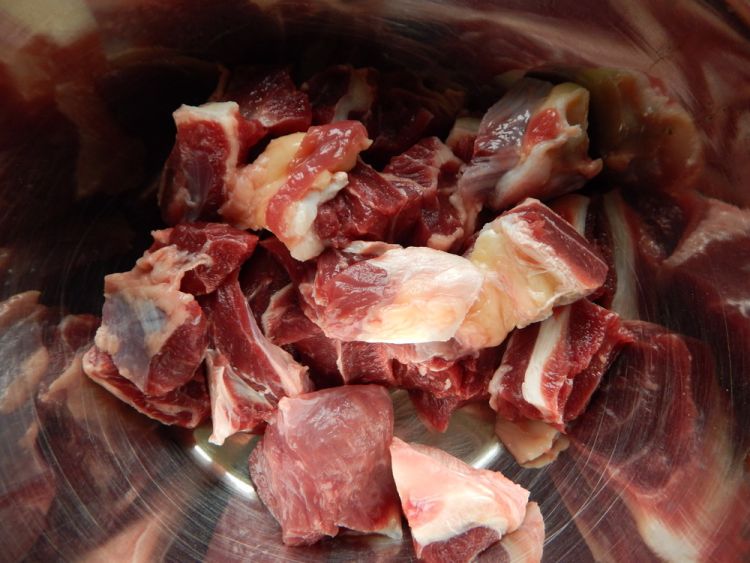 杏鲍菇烧牛肉步骤2