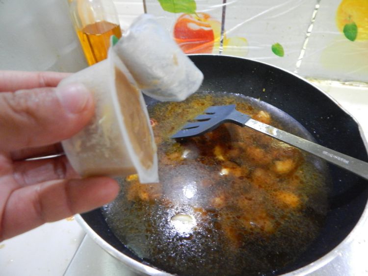 杏鲍菇烧牛肉步骤12