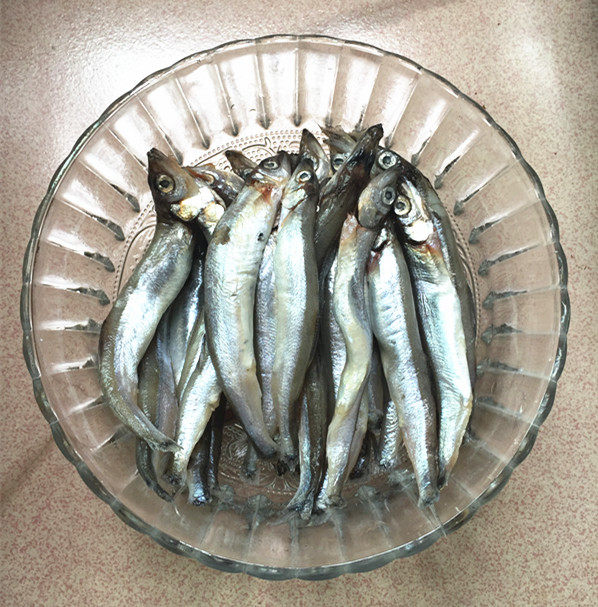 酥炸多春鱼步骤3