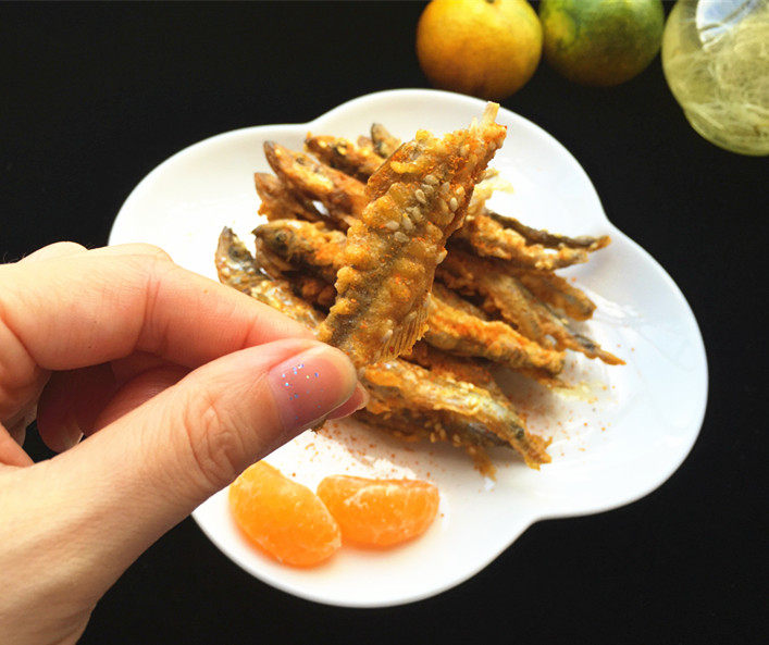 酥炸多春鱼步骤11