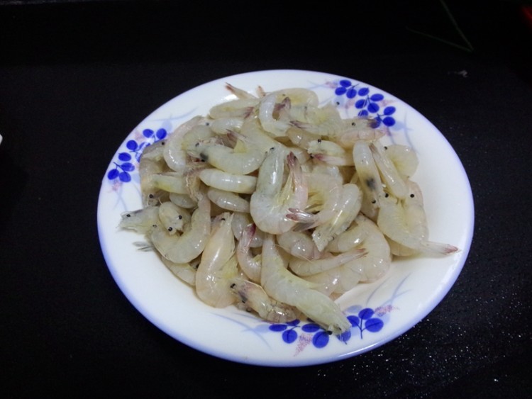 炝白虾步骤5