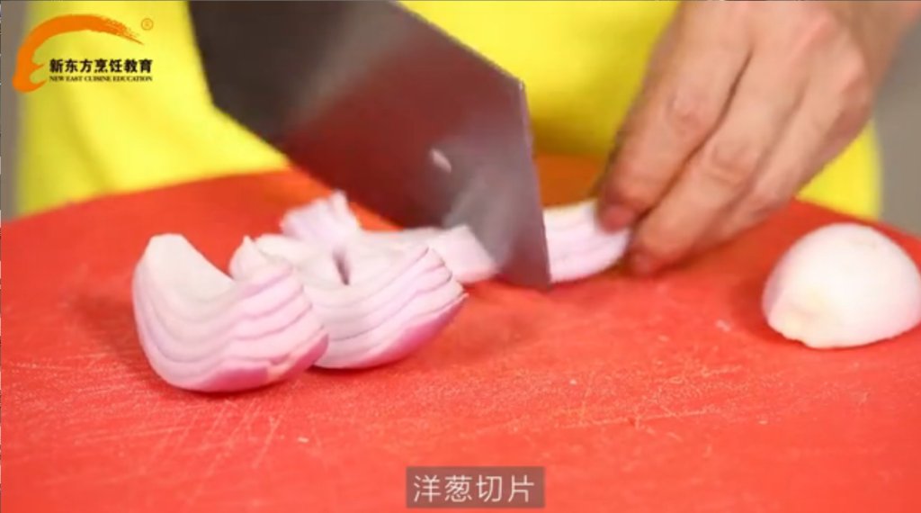 爆炒羊羔肉步骤6