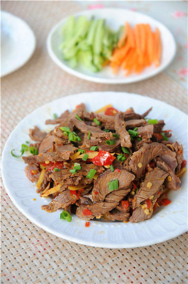 香辣牛肉步骤7