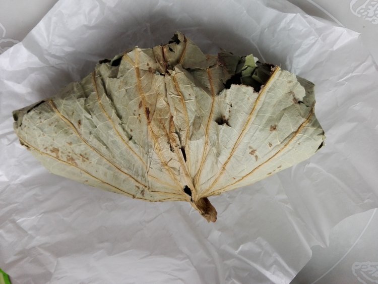 砂锅荷香盐焗鸡步骤5