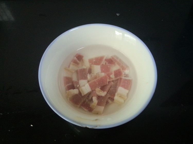酒糟火腿蒸鲳鱼步骤2