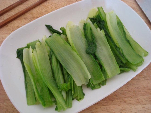 豆豉鲮鱼拌小白菜步骤3