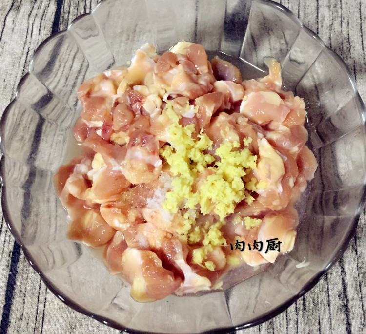 香辣鸡脆骨步骤3